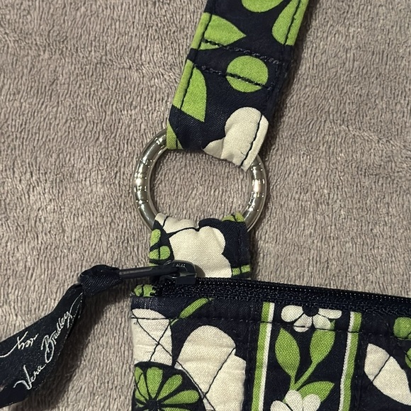 Vera Bradley -Navy Green White -Floral Nightingale -Crossbody Shoulder Bag Purse - Picture 7 of 16